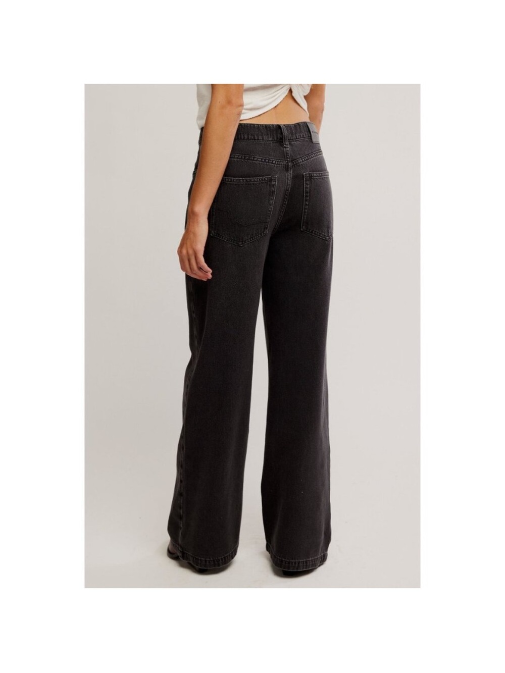 Size 29 Free People Stride Jean Straight & Wide Leg Black Jeans NWT 🌷We The Free